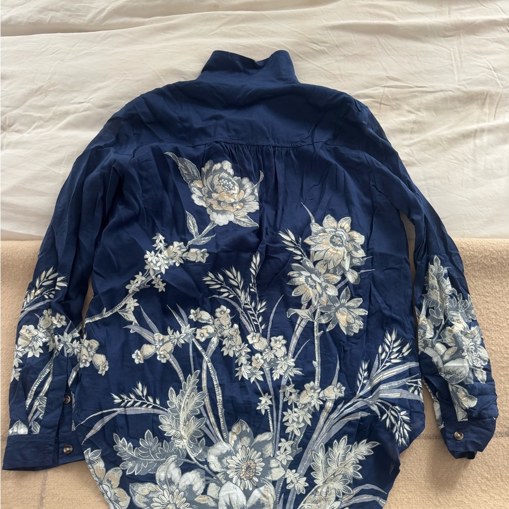 Anthropologie Pilcro XS Floral Navy Blue Women's Top - Picture 4 of 4
